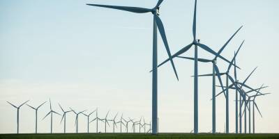 Крупнейший производитель ветровых турбин уходит из России