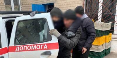 В Угледаре оккупанты обстреляли из артиллерии людей во время раздачи гуманитарки: два человека погибли, пять ранены — глава Донецкой ОВА
