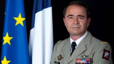 Шеф французской разведки, не веривший в нападение России на Украину, ушел в отставку
