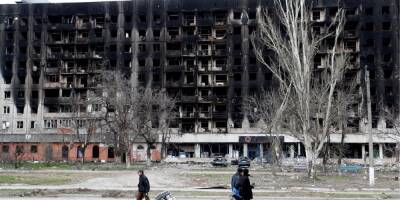 В Мариуполе в результате бомбардировки россиянами больницы заживо сгорели 50 человек — мэр
