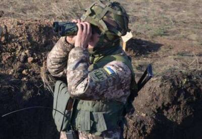 Оккупанты под прикрытием массированного огня немного продвинулись на Луганщине - военный эксперт