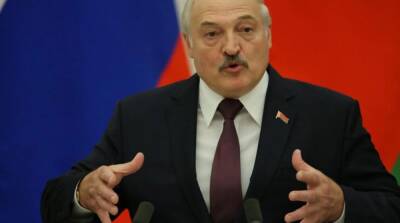 Лукашенко заявил, что на переговорах между Украиной и россией без него не обойтись