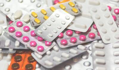 В РФ призвали упростить порядок вывода новых лекарств на рынок