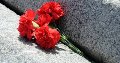9 мая 2022 года - официально День памяти жертв в Украине, решил Сейм. Проведение праздничных мероприятий запрещено