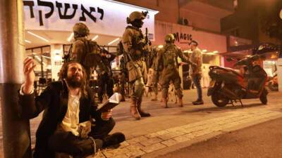 Раненый в нападении в Тель-Авиве: "Террорист возник прямо передо мной и начал стрелять"