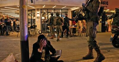 Убивший двух человек в центре Тель-Авива палестинец застрелен израильской полицией