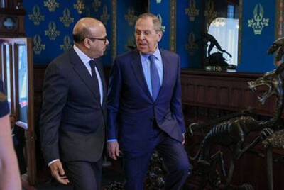 Главы МИД РФ и Бахрейна обсудили на встрече ситуацию на Украине и безопасность региона Персидского залива