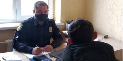 Львовская полиция возбудила более 140 дел против мужчин, пытавшихся выехать в Польшу с поддельными документами