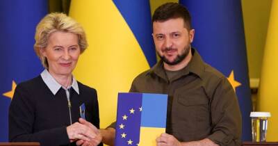 Брюссель передал Киеву опросник для получения статуса кандидата на вступление в ЕС (видео)