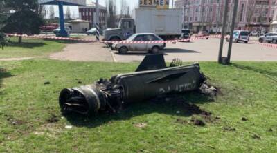 В Краматорске открыли горячую линию для родственников погибших и раненых в результате ракетного удара по ж/д вокзалу