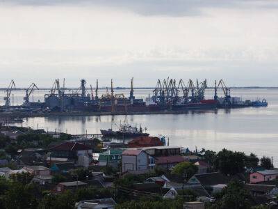 Мининфраструктуры решило закрыть четыре морских порта до восстановления контроля над ними Украиной