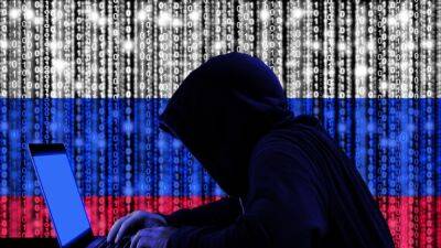 Путин обязал глав организаций давать сотрудникам ФСБ доступ к их сетям