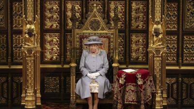 Королева Великобритании не выступит перед парламентом по состоянию здоровья