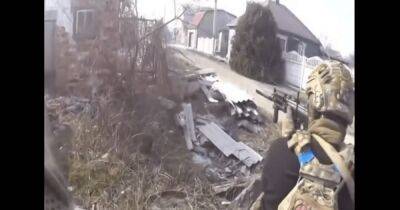 Командир "Луганск-1" показал видео уличного боя в Мариуполе бойцов ВСУ с войсками РФ