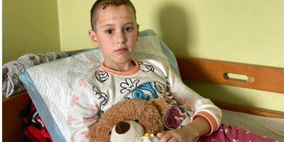 Львовские врачи удалили обломок кассетного снаряда из головы девятилетнего ребенка, раненного в Николаеве