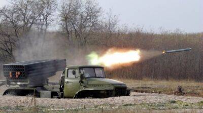 Россияне обстреляли из реактивной артиллерии один из районов Сумщины