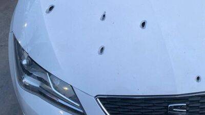 На севере Израиля машину адвоката расстреляли в упор среди бела дня