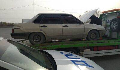Тюменские автоинспекторы задержали бесправников, которые поехали смотреть на пожар