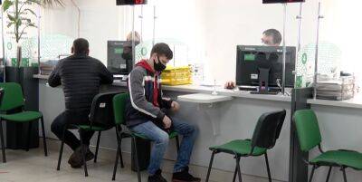 Денис Шмигаль - Кабмин ввел новые правила для украинцев: что изменилось и как теперь получить водительское удостоверение - politeka.net - Украина