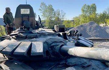 Бойцы ВСУ захватили брошенный оккупантами танк Т-72