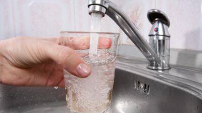 Опасно для жизни: жителей Мариуполя призвали не пить воду из крана