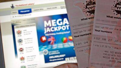 В Британии сорвали рекордный джекпот в лотерее — 184 миллиона фунтов