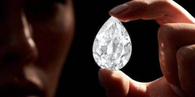 Даже алмазы продать некому. Крупнейший мировой сервис по торговле драгоценностями отказался от российских бриллиантов