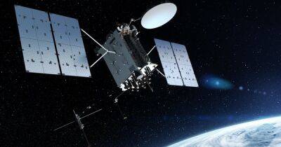 Война в космосе: РФ глушит передачу GPS-сигналов и атакует спутники на орбите