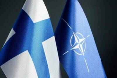 Финляндия вступает в НАТО. Россия грозит ей «военно-техническими шагами»