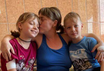 11-летний Ярославчик заботится о маме и сестре: обеим оторвало ноги на вокзале в Краматорске