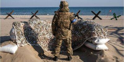 На пляжах Одесской области установили противопехотные мины. Местные власти призывают не гулять по песку