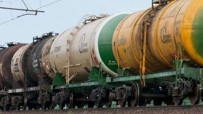 Чиновника Одесской железной дороги подозревают в хищении горючего на 1,4 млн гривен