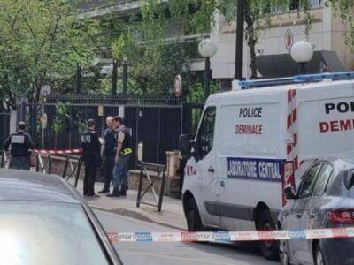 В турецкое консульство в Париже бросили самодельную гранату - unn.com.ua - Украина - Киев - Турция - Франция - Париж