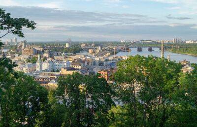 В Киеве сократят комендантский час и продлят работу общественного транспорта