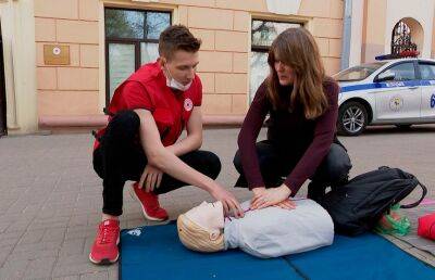 Красный Крест проверил знания первой медпомощи у минчан. Почти все справились на отлично!