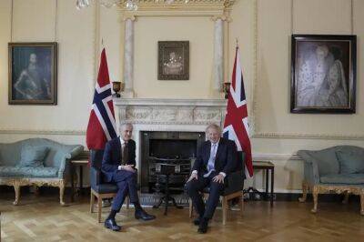 Великобритания и Норвегия подписали соглашение о стратегическом сотрудничестве