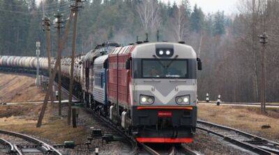 Латвия приостановила железнодорожный транзит военных грузов из Беларуси