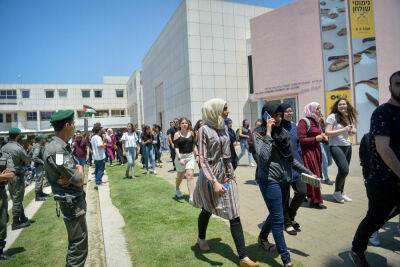 Еврейские и арабские демонстранты подрались возле Тель-авивского университета