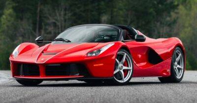 Недешевый эксклюзив: подержанный суперкар Ferrari подорожал вдвое за пять лет (видео)