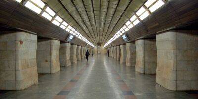 В Киеве сократили интервалы движения метро, а станция Кловская возобновила работу