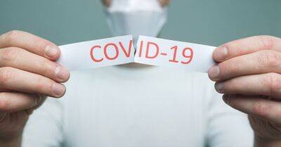 За три дня выявлено 339 новых случаев Covid-19, скончались пять пациента - rus.delfi.lv - Латвия - Covid-19 - Скончался