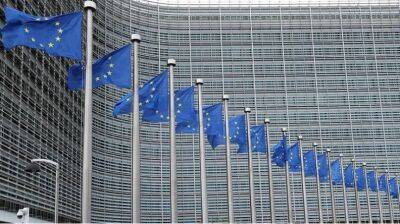 Главы МИД ЕС в понедельник обсудят очередной пакет санкций против РФ