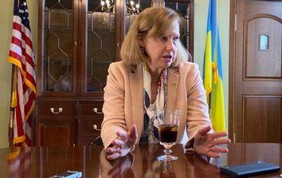 Кристина Квин - В США описали ситуацию с поставками самолетов Украине - korrespondent.net - Россия - США - Украина