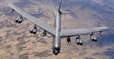 Крис Осборн - Дотянет до сотни лет? Легендарный бомбардировщик B-52 ждут новые обновления - focus.ua - США - Украина - Вьетнам