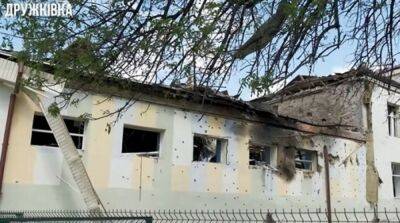 Обстрелы в Донецкой области: оккупанты попали в школу, детсад и жилые дома