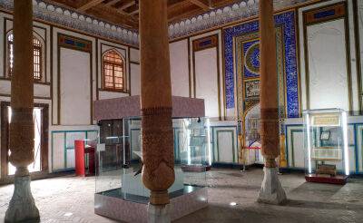Жители Бухары просят власти пересмотреть решение о превращении мечети "Джами" в музей