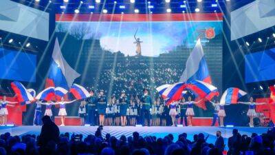 Участники шоу "Zа Россию" заявили, что их гонорары значительно меньше сметы