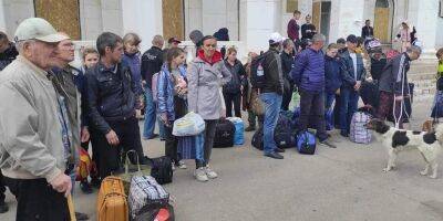 Оккупанты обстреляли автобус с эвакуированными из Северодонецка и Лисичанска
