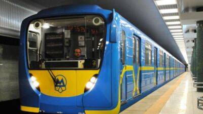 В Киеве вернули плату за проезд. Метро сокращает интервалы до 5-7 минут
