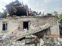 Ракетный удар по Днепру: есть пострадавшие и разрушения. Фото